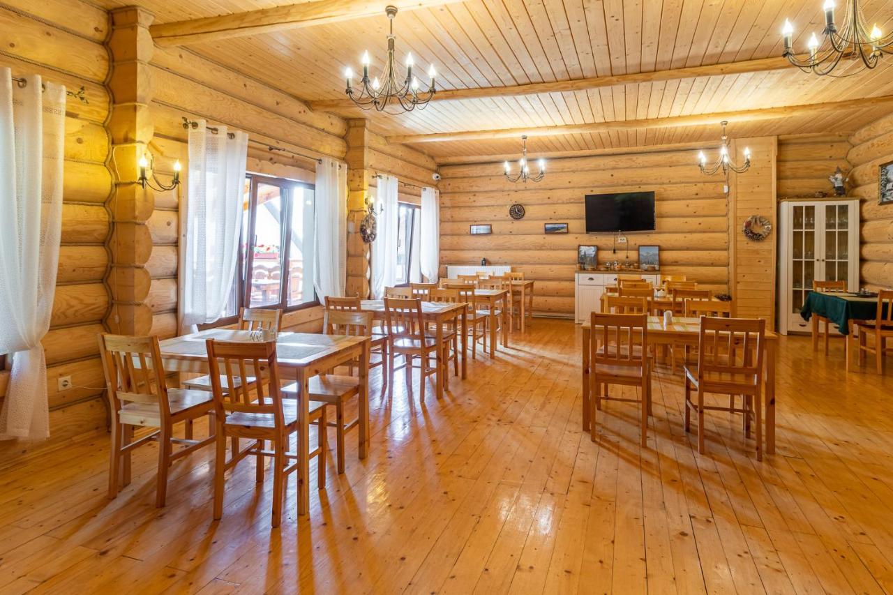 Konopka Guest House Bukovel Extérieur photo