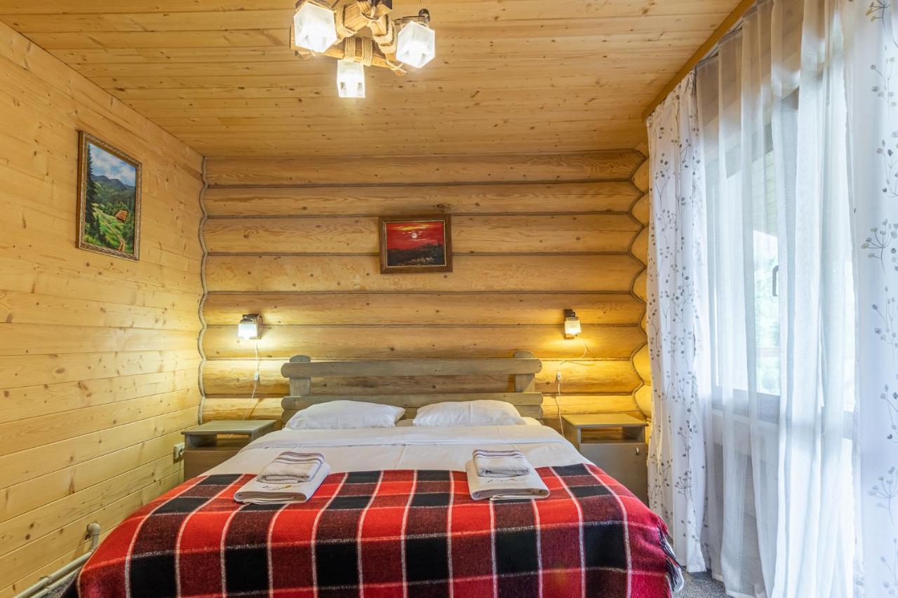 Konopka Guest House Bukovel Extérieur photo