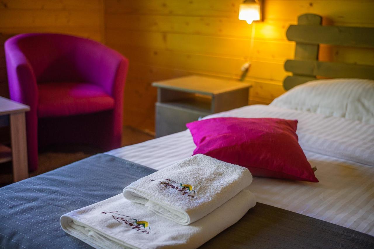 Konopka Guest House Bukovel Extérieur photo