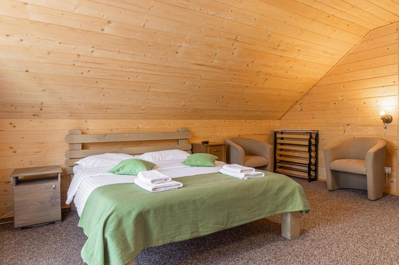 Konopka Guest House Bukovel Extérieur photo