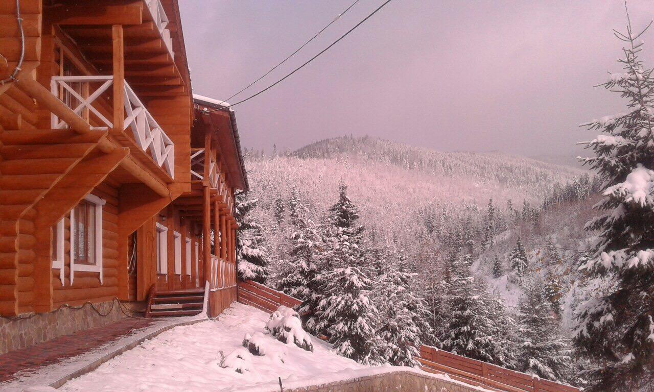 Konopka Guest House Bukovel Extérieur photo