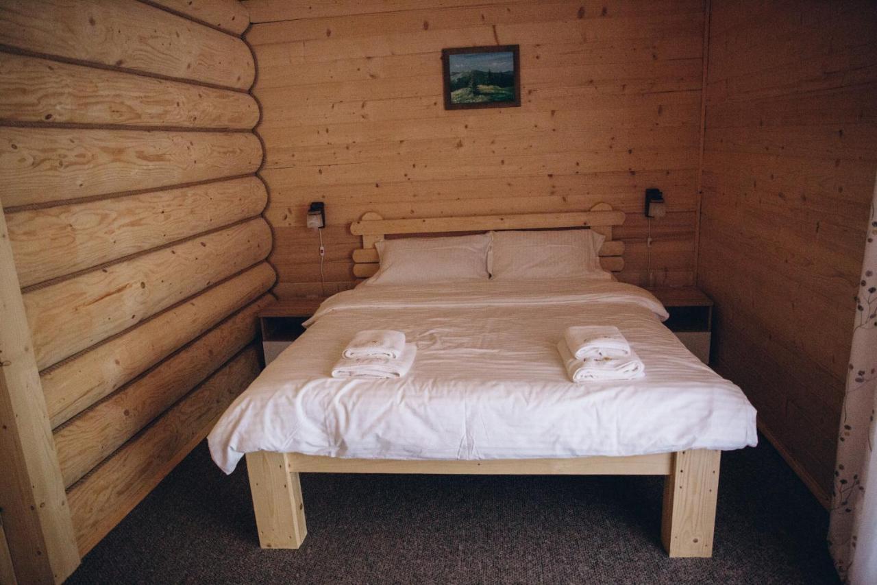 Konopka Guest House Bukovel Extérieur photo