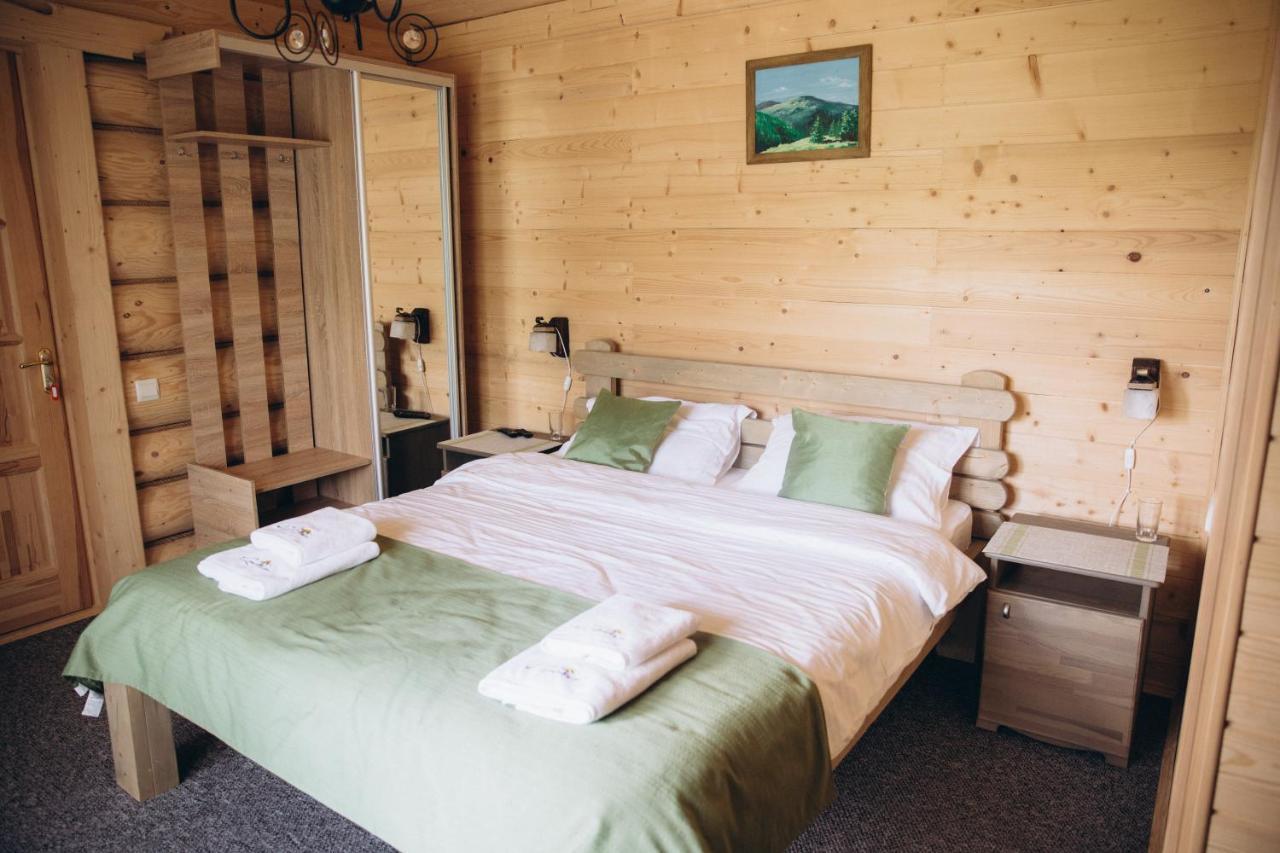 Konopka Guest House Bukovel Extérieur photo
