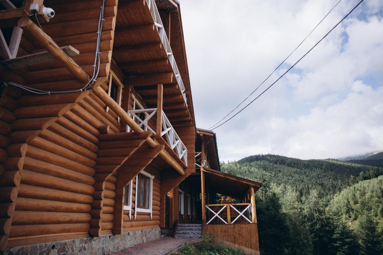Konopka Guest House Bukovel Extérieur photo