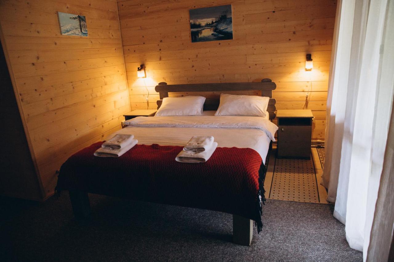 Konopka Guest House Bukovel Extérieur photo