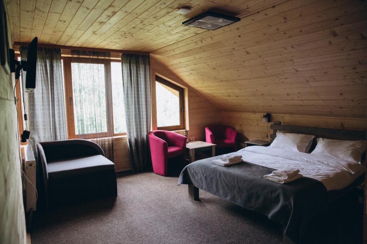 Konopka Guest House Bukovel Extérieur photo